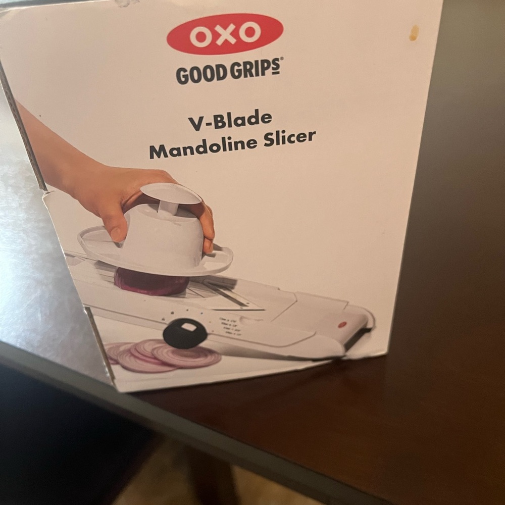 OXO V-Blade Mandoline Slicer with White Design
